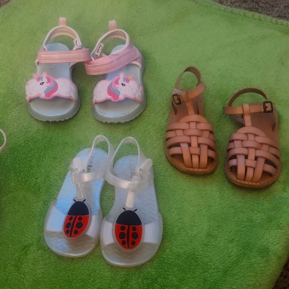Sandals (size 7c/8c)